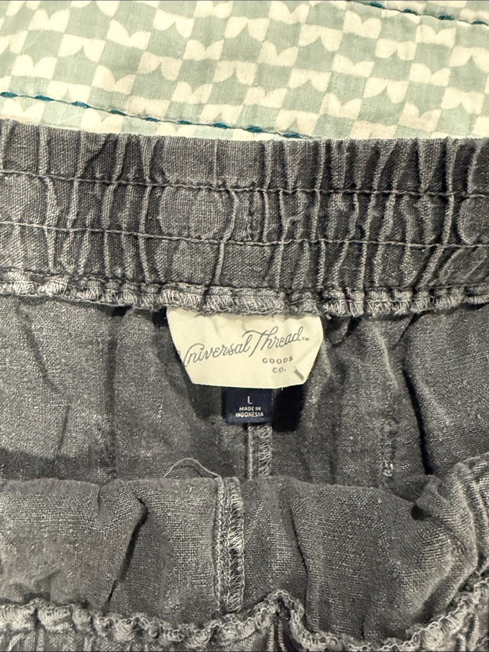 Universal Thread Linen Drawstring Shorts - Picture 2 of 3